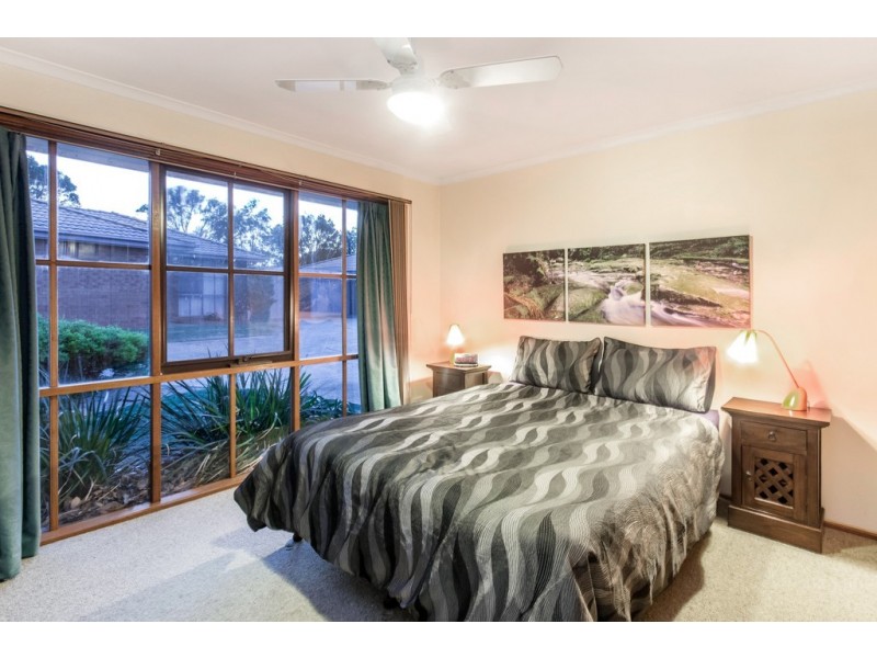 2/2 Catherine Parade, Frankston VIC 3199