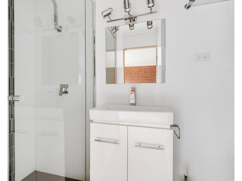 2/92 Hillcrest Road, Frankston VIC 3199