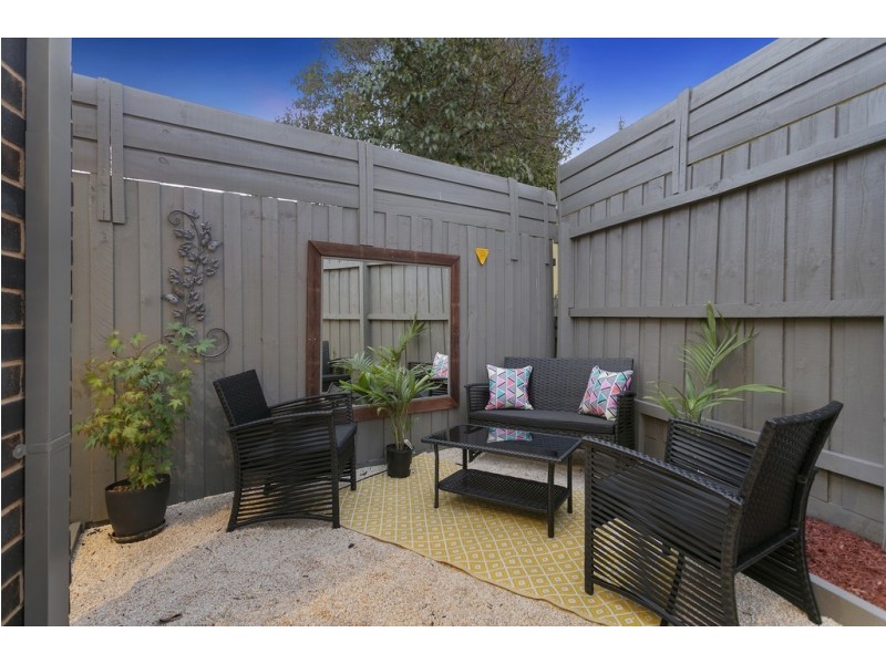 18 Corsican Street, Frankston North VIC 3200