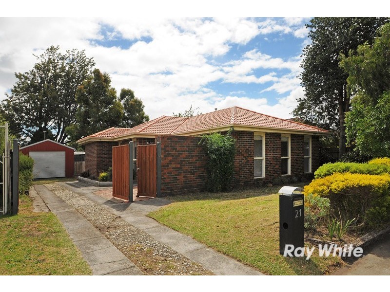 21 Downs Road, Seaford VIC 3198