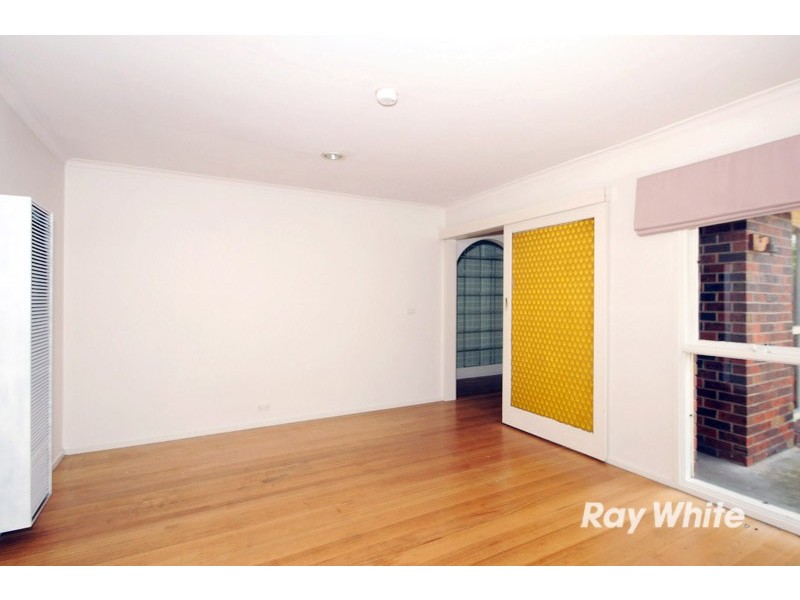 21 Downs Road, Seaford VIC 3198