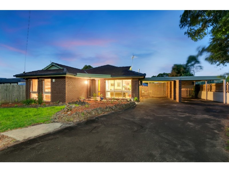 39 The Trossachs, Frankston VIC 3199