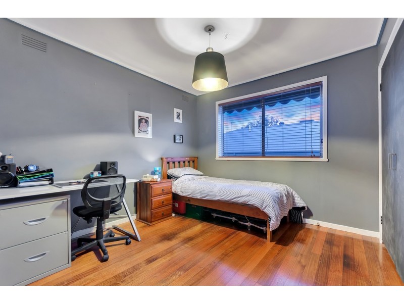 39 The Trossachs, Frankston VIC 3199