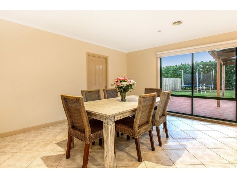 40 Francis Crescent, Langwarrin VIC 3910