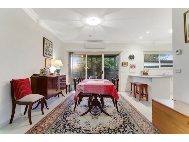 2/3 Wallace Avenue, Frankston VIC 3199