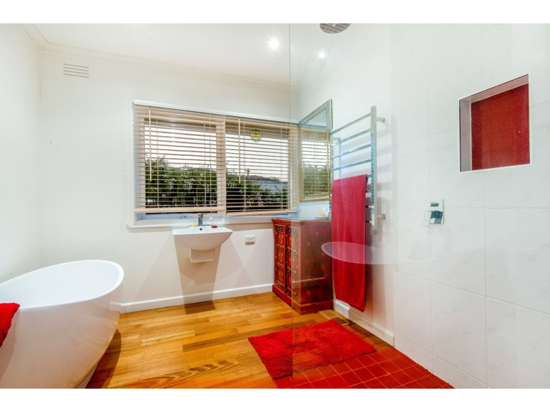 11 Regent Court, Frankston VIC 3199