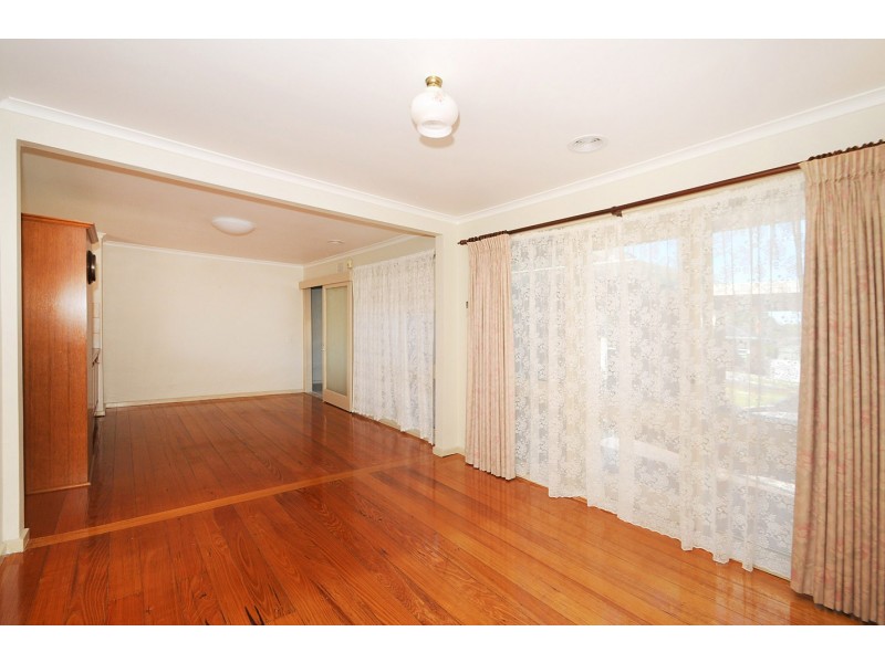 51 Wangarra Road, Frankston VIC 3199