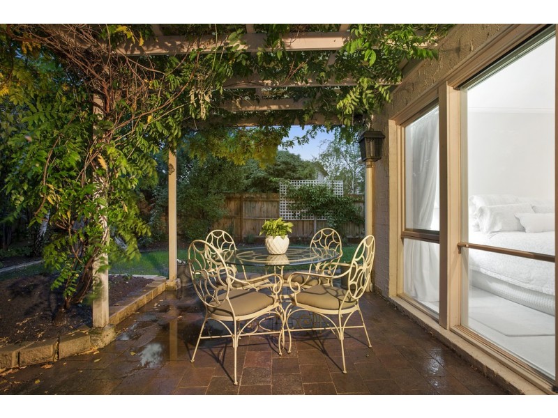 73 Mount Erin Crescent, Frankston South VIC 3199