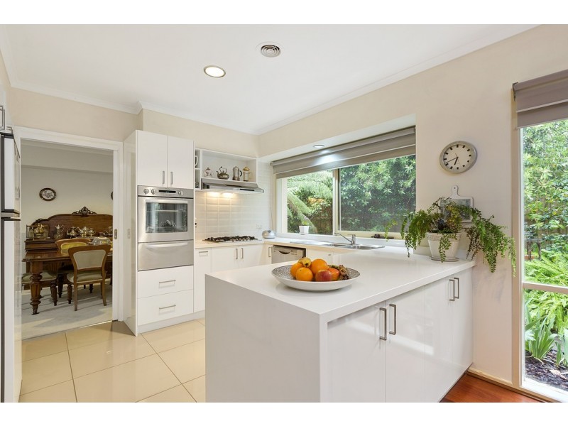 73 Mount Erin Crescent, Frankston South VIC 3199