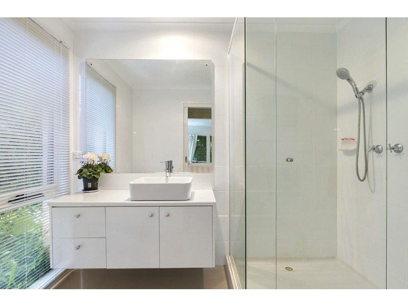 73 Mount Erin Crescent, Frankston South VIC 3199