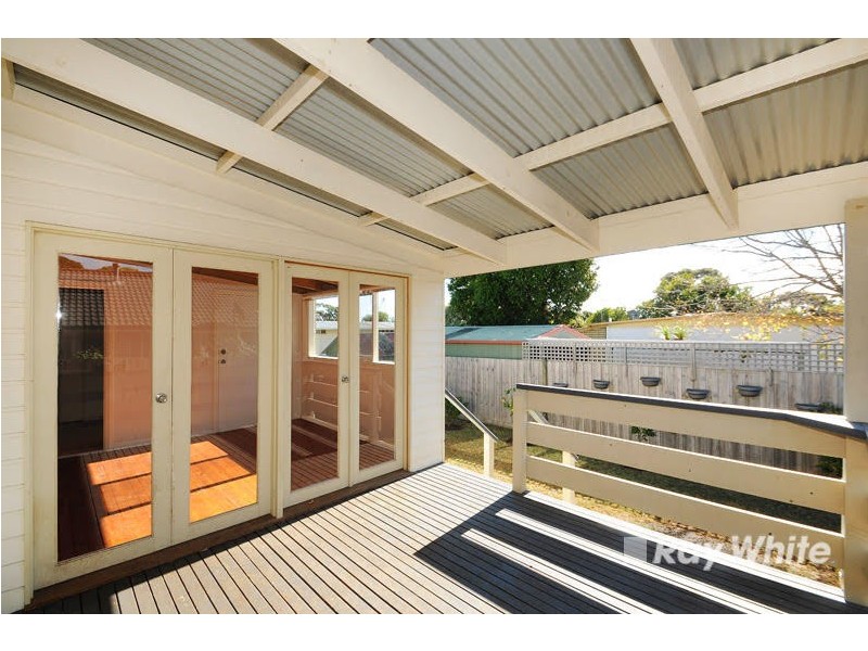 13A Alameda Avenue, Mornington VIC 3931