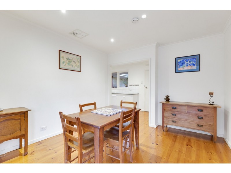 24 Fenton Crescent, Frankston South VIC 3199