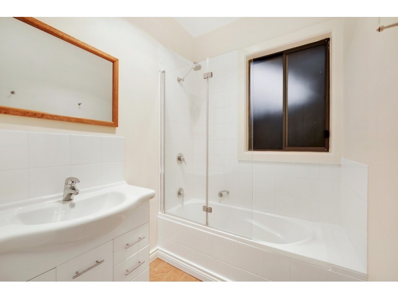 37 Frome Avenue, Frankston VIC 3199