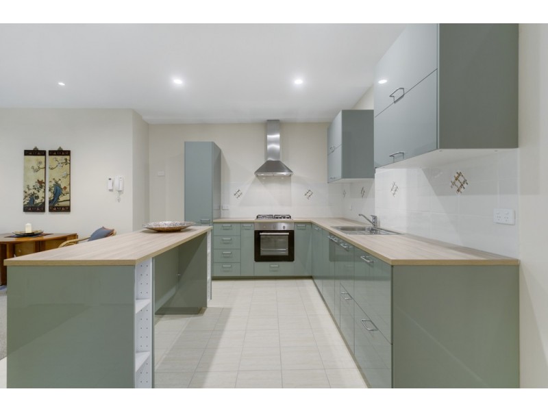 4/32-34 Pine Hill Drive, Frankston VIC 3199