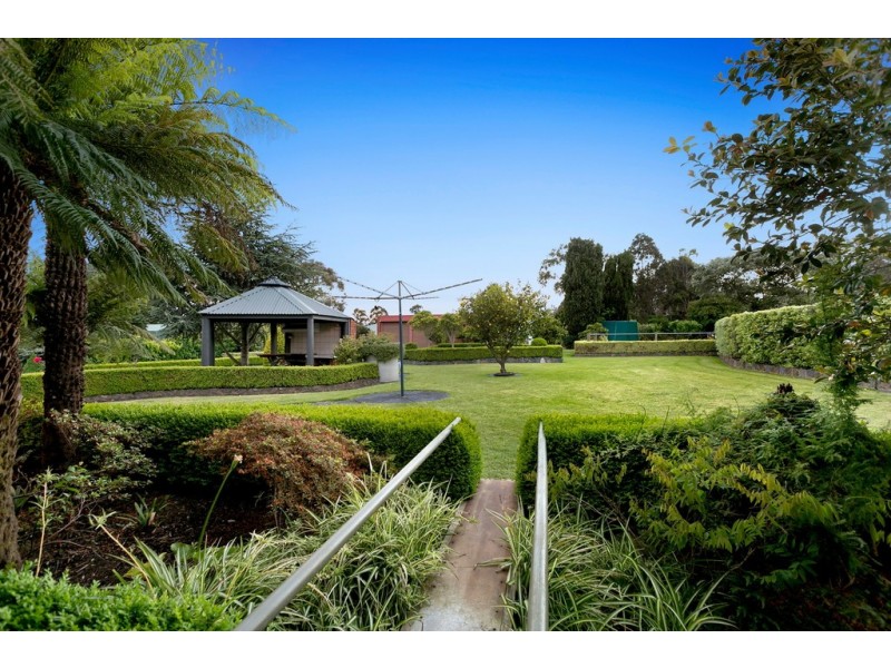 7 Jinchilla Avenue, Frankston South VIC 3199