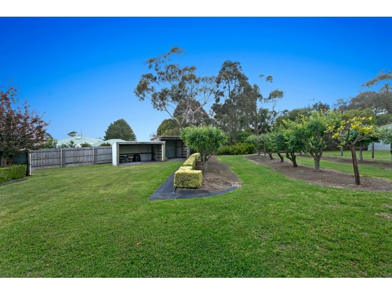 7 Jinchilla Avenue, Frankston South VIC 3199