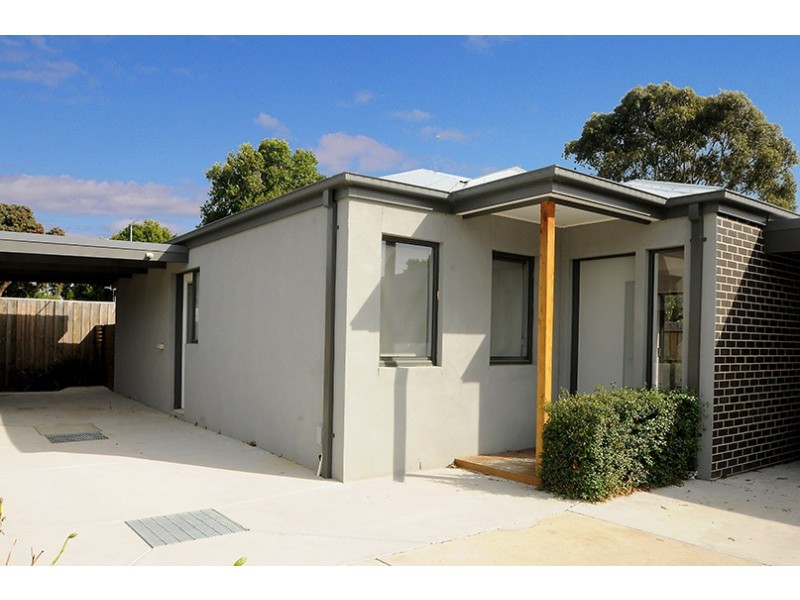2/19 Hannah Street, Seaford VIC 3198