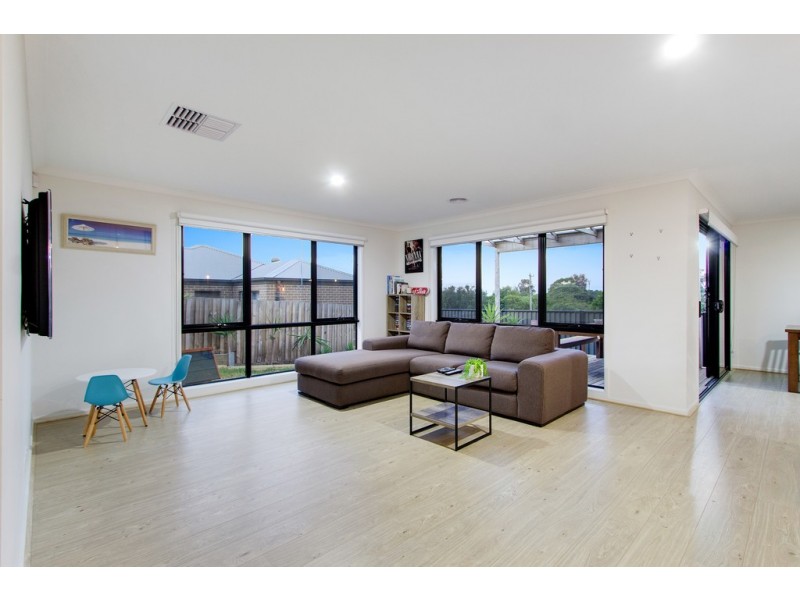 13A Kenilworth Avenue, Frankston VIC 3199