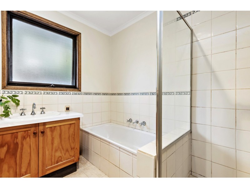 10 Warrawee Circuit, Frankston VIC 3199