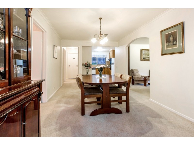 93 Willow Road, Frankston VIC 3199