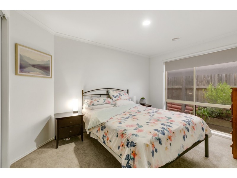 71 Raphael Crescent, Frankston VIC 3199