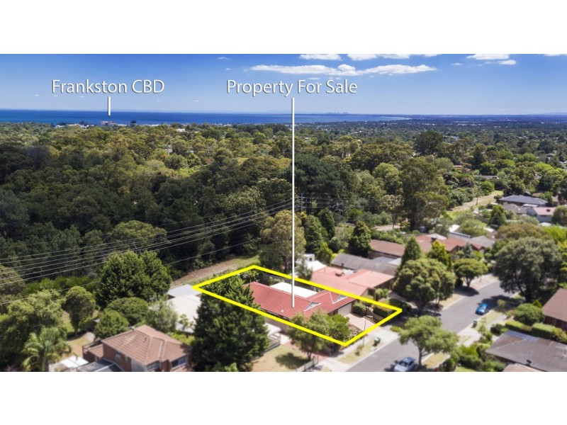 71 Raphael Crescent, Frankston VIC 3199