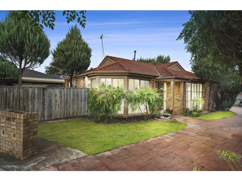 1/6 Japonica Grove, Frankston South VIC 3199