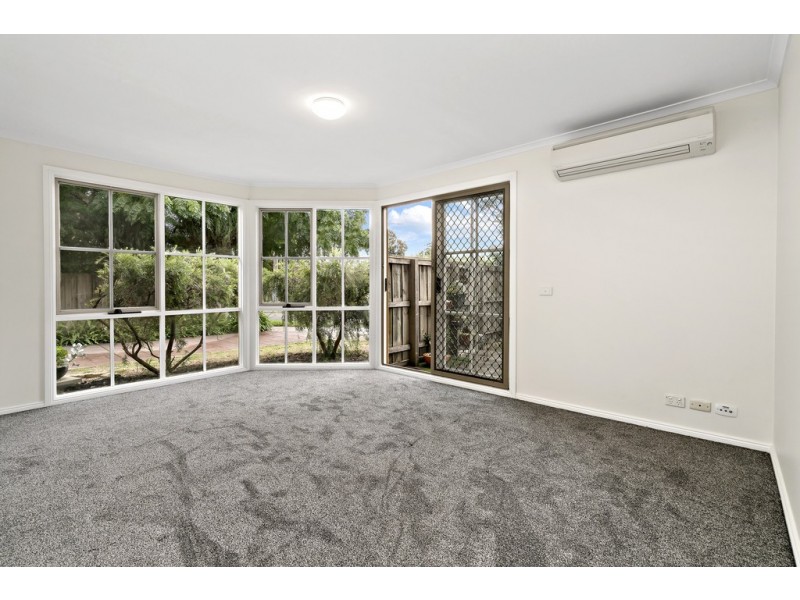 1/6 Japonica Grove, Frankston South VIC 3199