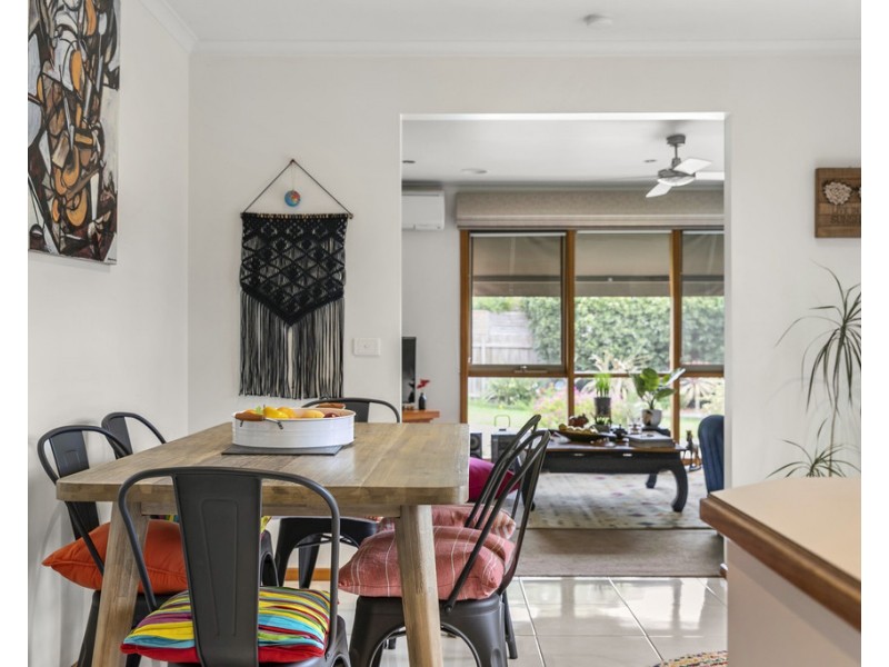 2/29 Heatherhill Road, Frankston VIC 3199