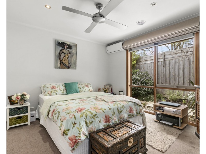 2/29 Heatherhill Road, Frankston VIC 3199