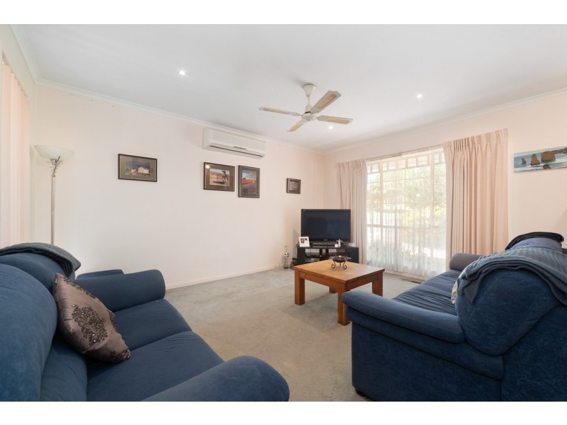 11 Panoramic Drive, Langwarrin VIC 3910