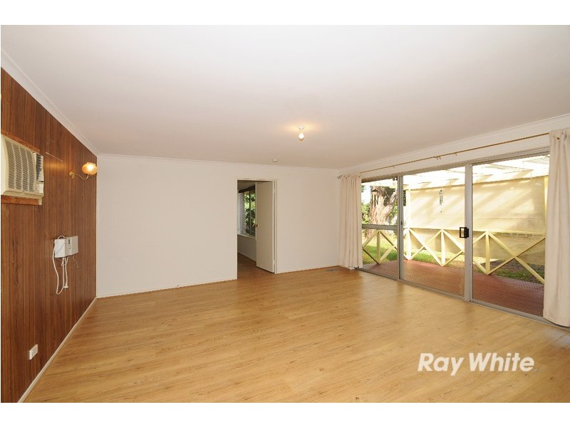 5 Oleosa Court, Frankston VIC 3199