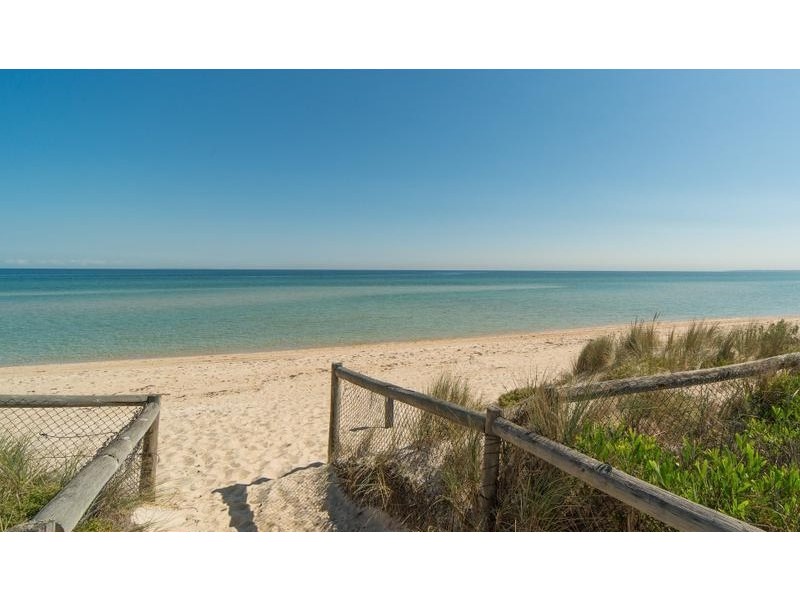 252 Nepean Highway, Seaford VIC 3198