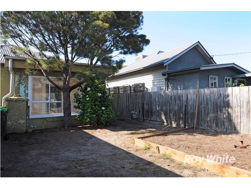 252 Nepean Highway, Seaford VIC 3198