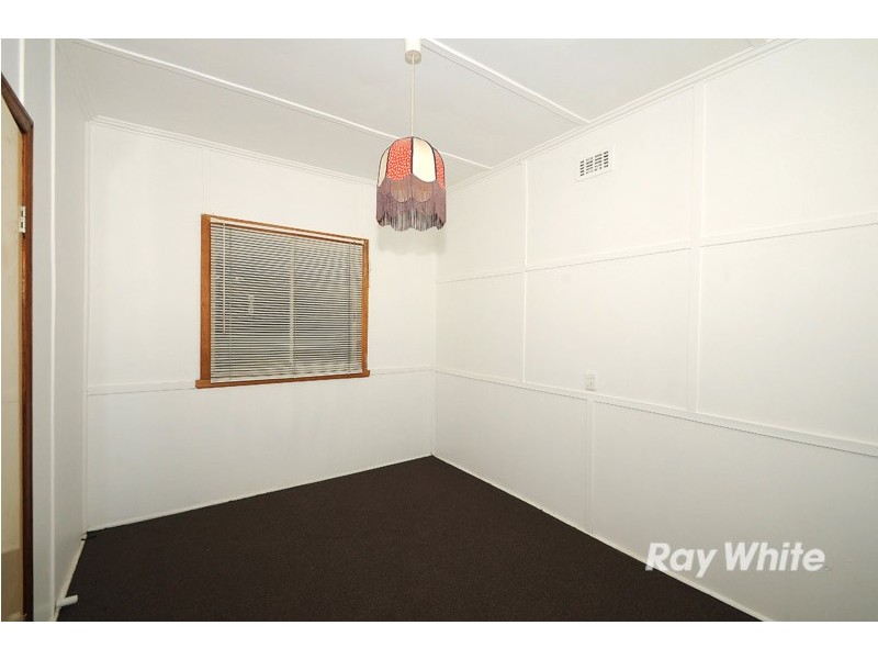 27 Seaford Road, Seaford VIC 3198