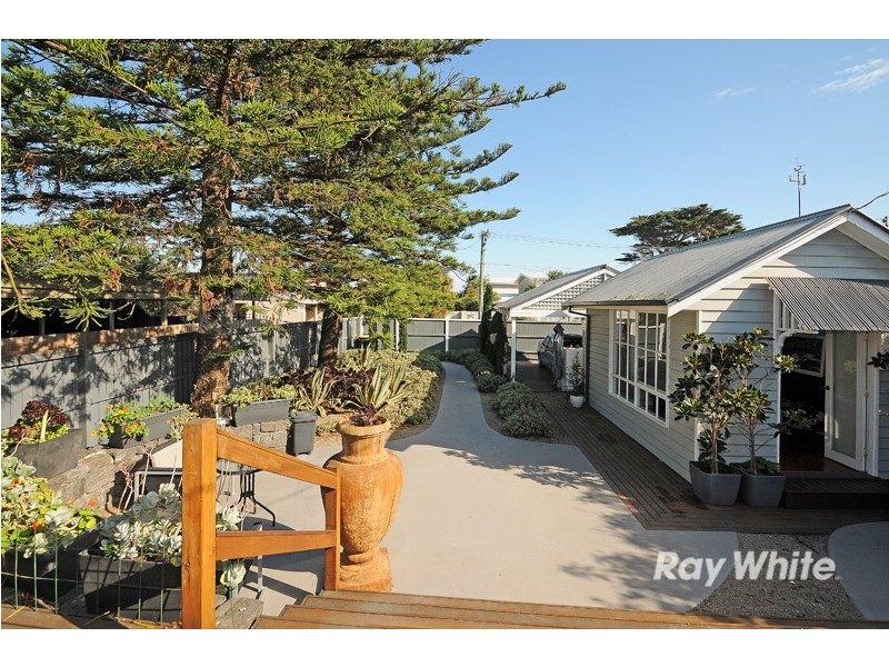 65 Gould Street, Frankston VIC 3199