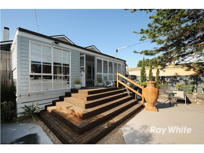 65 Gould Street, Frankston VIC 3199