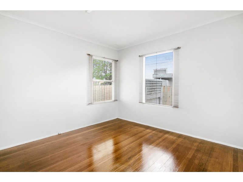 22 Forest Drive, Frankston North VIC 3200