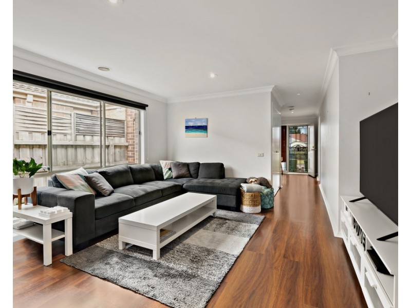 27 Robinsons Road, Frankston South VIC 3199