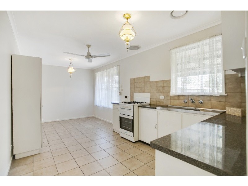9 Excelsior Drive, Frankston North VIC 3200