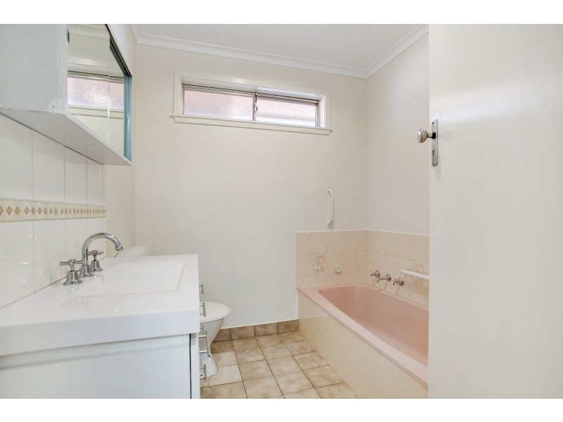 9 Excelsior Drive, Frankston North VIC 3200
