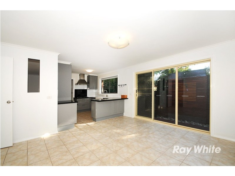 4/6 Roberts Street, Frankston VIC 3199