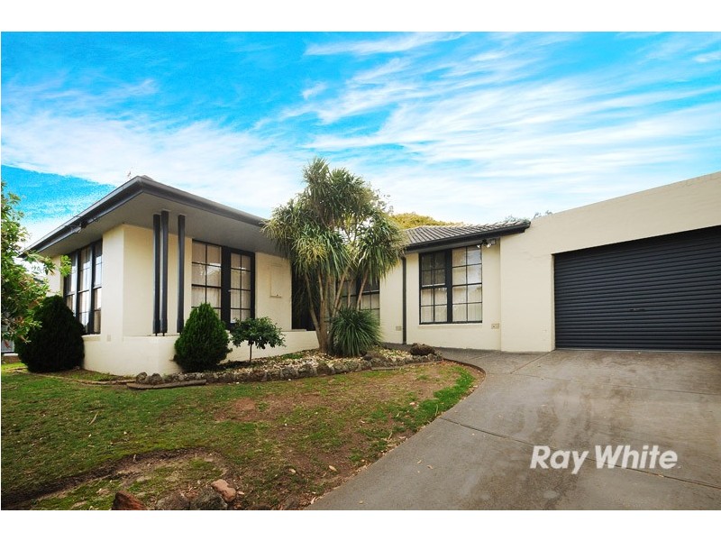 6 Hilton Court, Frankston VIC 3199