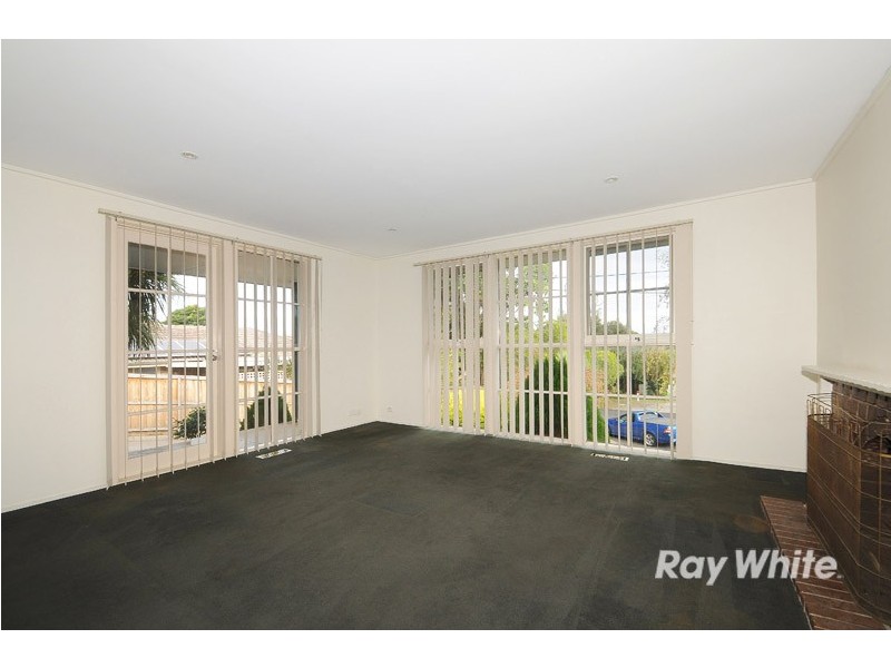 6 Hilton Court, Frankston VIC 3199