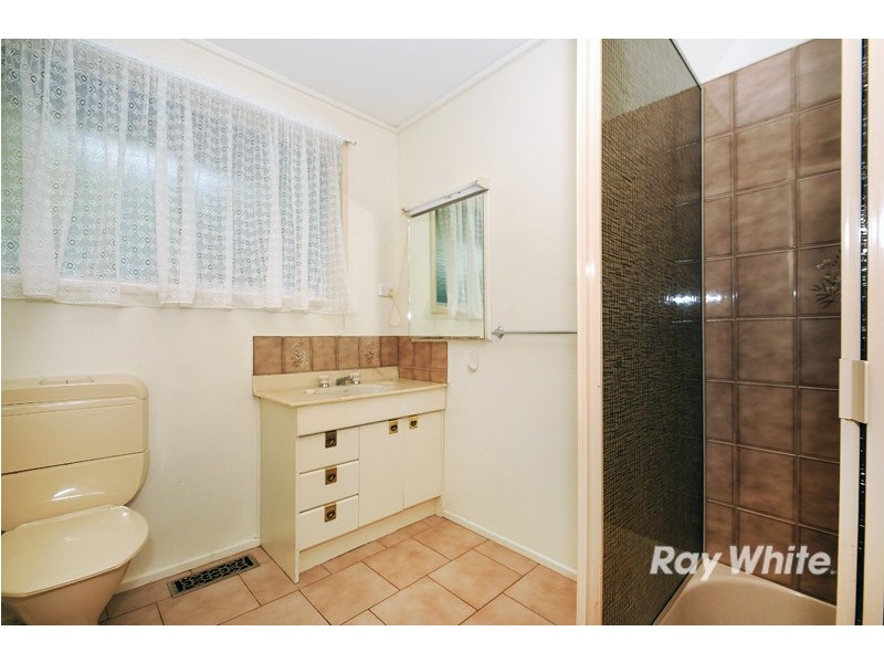 6 Hilton Court, Frankston VIC 3199