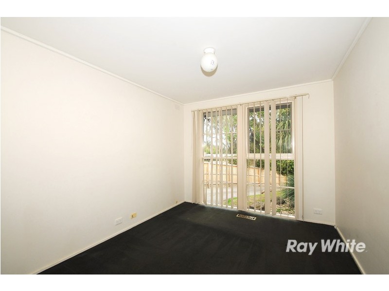 6 Hilton Court, Frankston VIC 3199