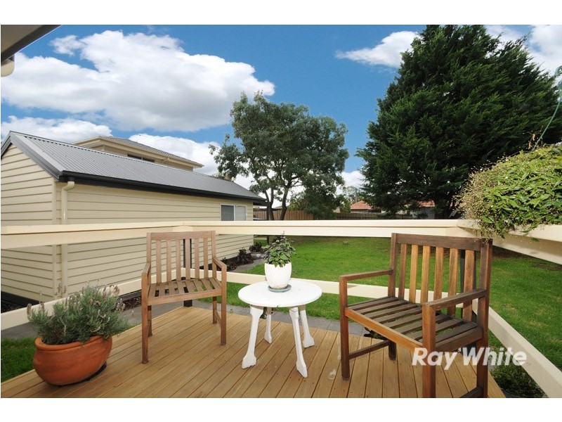 2 Silas Avenue, Frankston VIC 3199