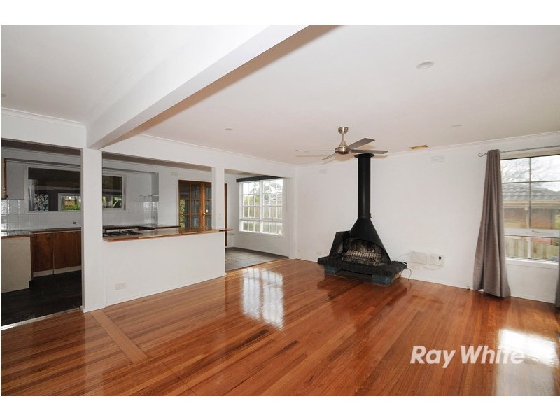 11 Paisley Drive, Frankston VIC 3199