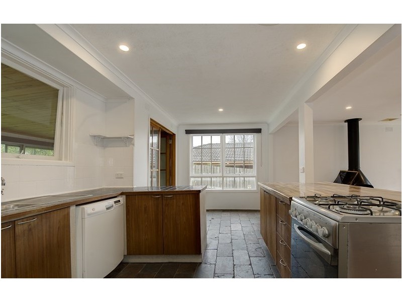 11 Paisley Drive, Frankston VIC 3199