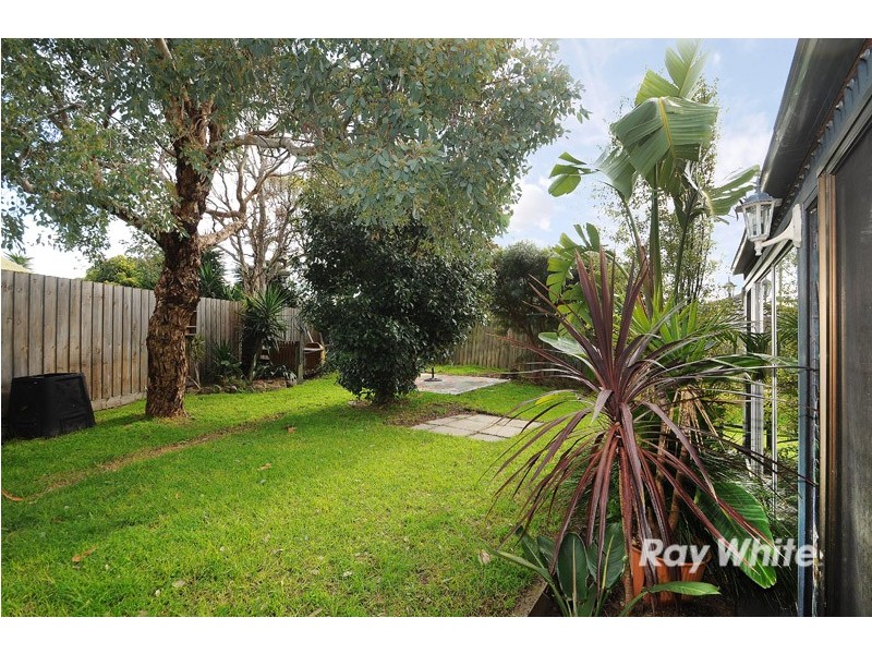 11 Paisley Drive, Frankston VIC 3199